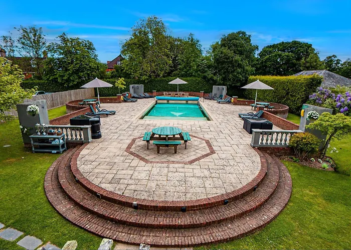 Balmer Lawn
