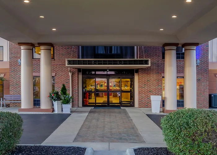 Holiday Inn Express Hotel & Suites Bowling Green By Ihg
