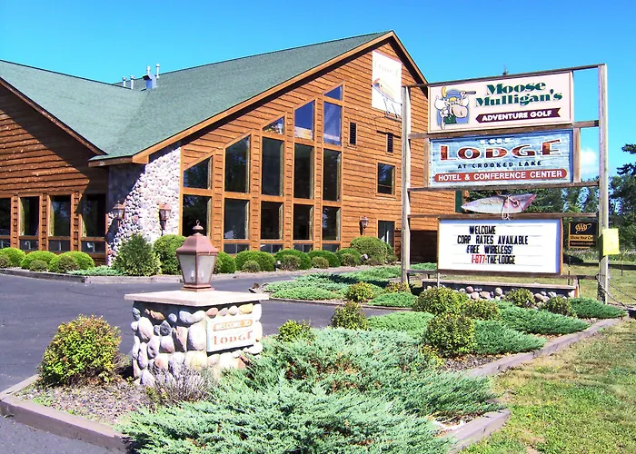 The Lodge At Crooked Lake