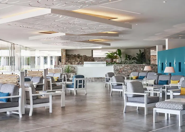 Aks Porto Heli Hotel