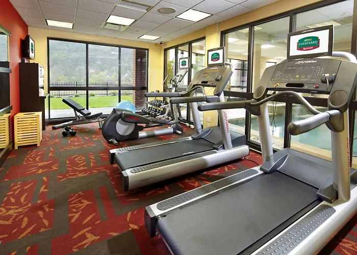 Courtyard By Marriott Pittsburgh West Homestead Waterfront