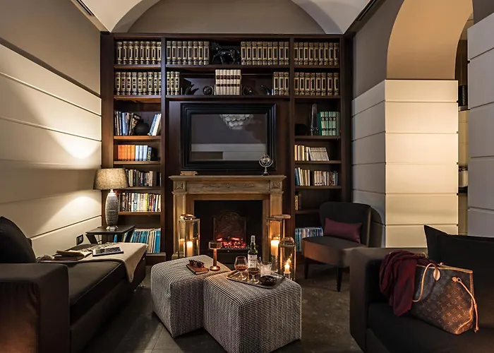 The Independent Hotel