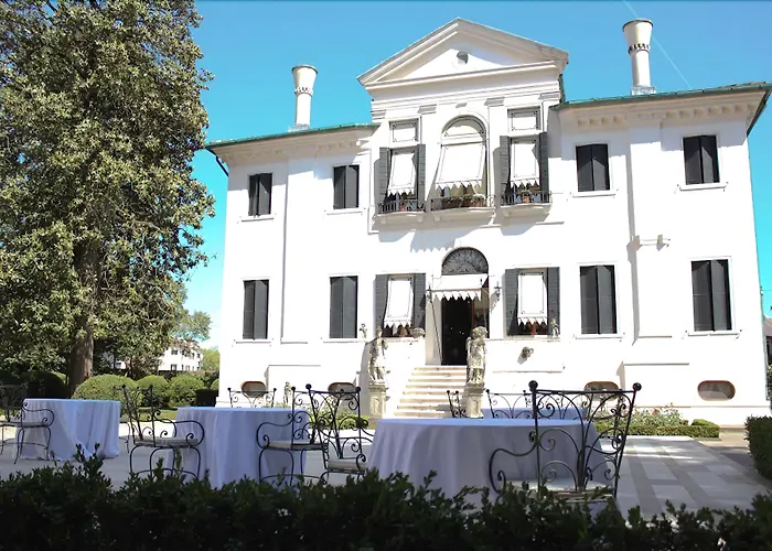 Villa Franceschi Hotel&Resort