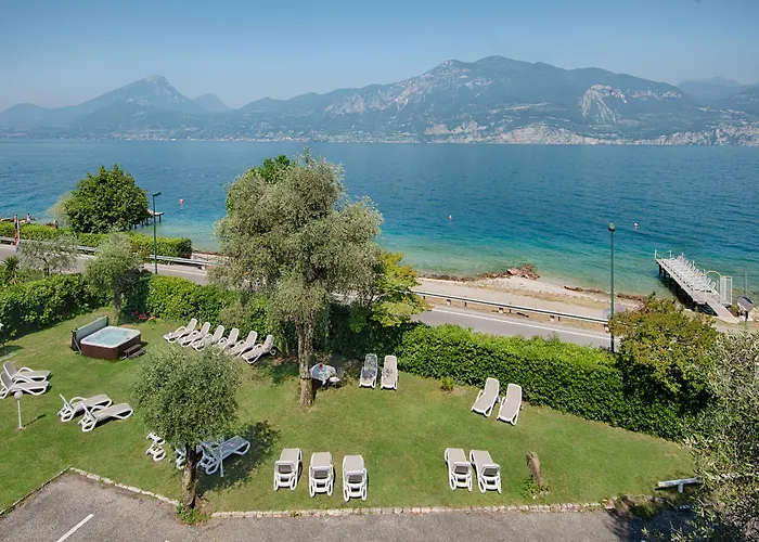 Hotel Orione - Lake Front Hotel