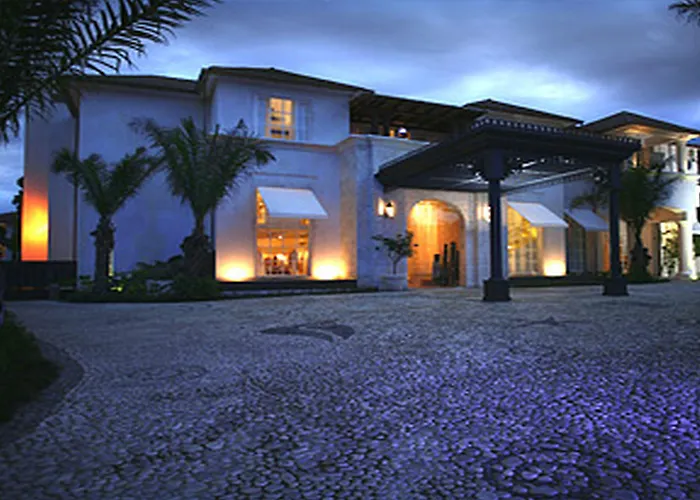 Casa Colonial Beach & Spa