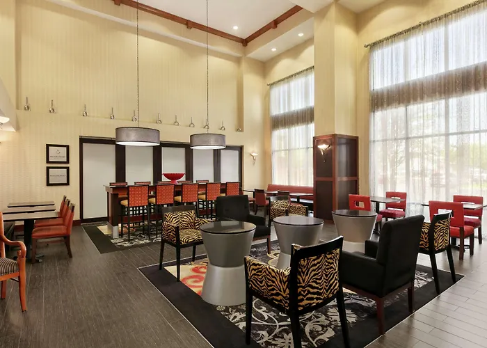 Hampton Inn & Suites Lawton