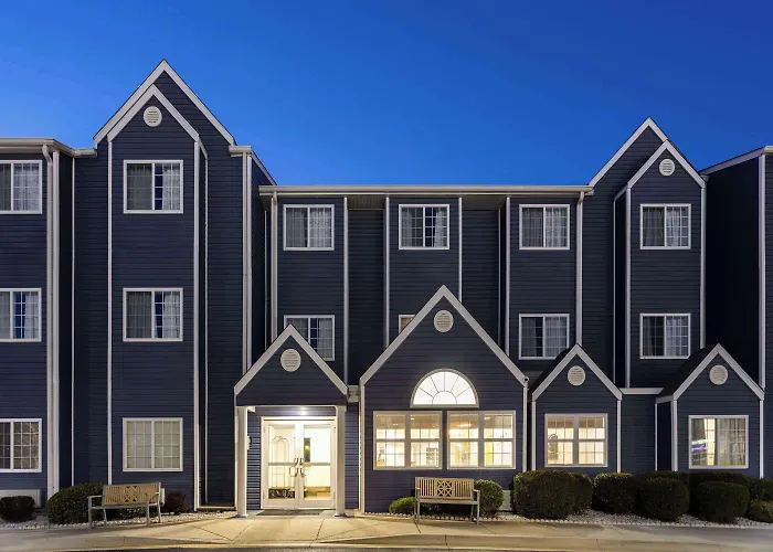Microtel Inn And Suites Dover
