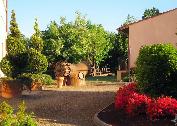 Lhp Certaldo Resort