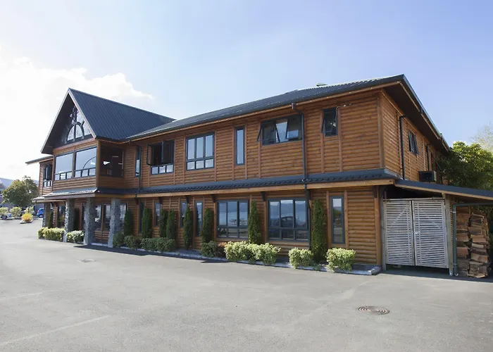Lakefront Lodge Taupo