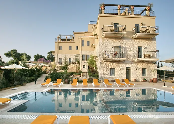 Tlv Boutique And Spa