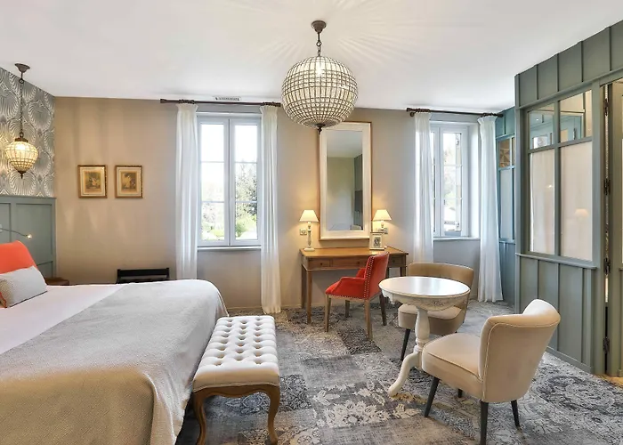 Hôtel Les Glycines - Restaurant&Spa Les Eyzies