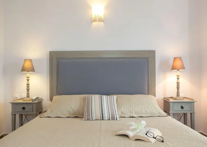 Daedalus Hotel Fira 