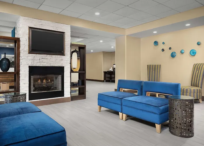 Hampton Inn Syracuse Clay