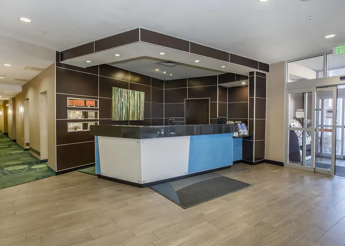 Springhill Suites By Marriott Pueblo Downtown
