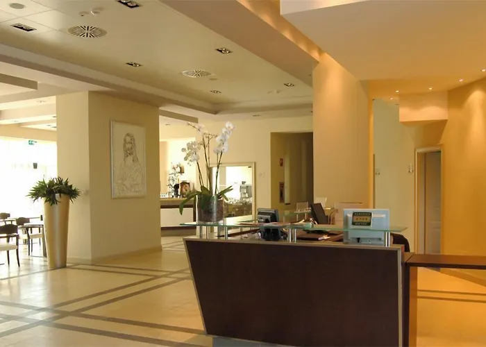 Cremona Palace Hotel Costa Santʼ Abramo