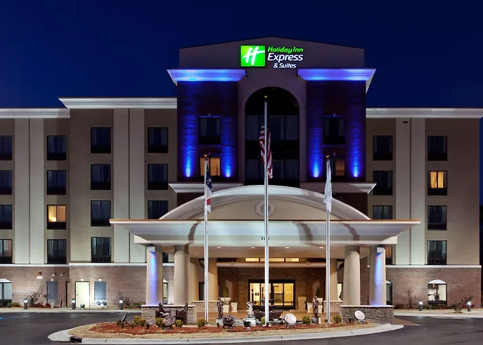 Holiday Inn Express Hotel & Suites Hope Mills-Fayetteville Airport By Ihg