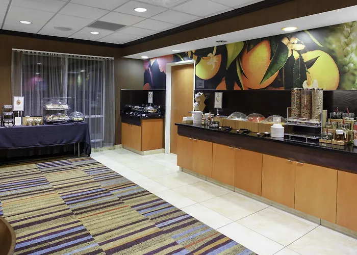 Fairfield Inn And Suites By Marriott Seymour
