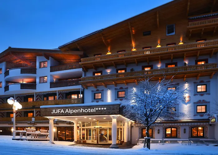 Jufa Alpenhotel Saalbach