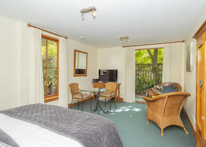 Arrowtown House Boutique Hotel