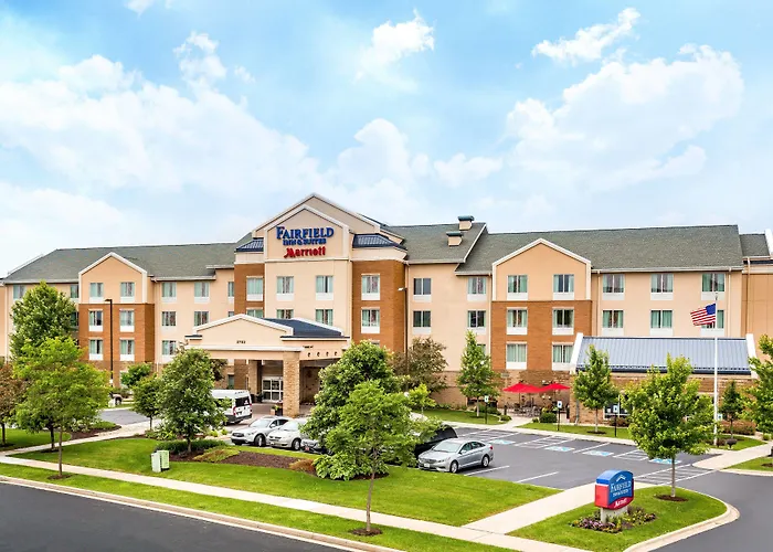 Fairfield Inn And Suites By Marriott Madison East