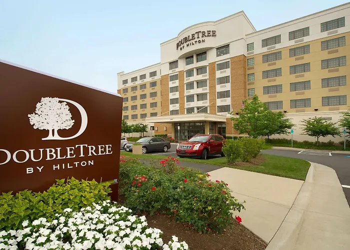 Doubletree By Hilton Dulles Airport-