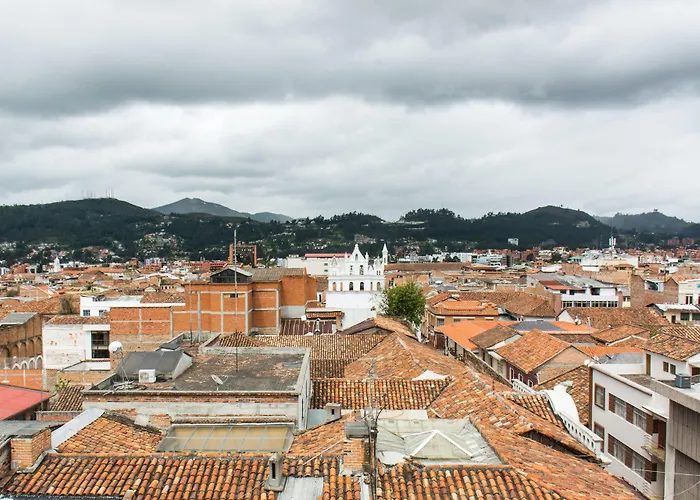 Hotel Santa Monica Cuenca