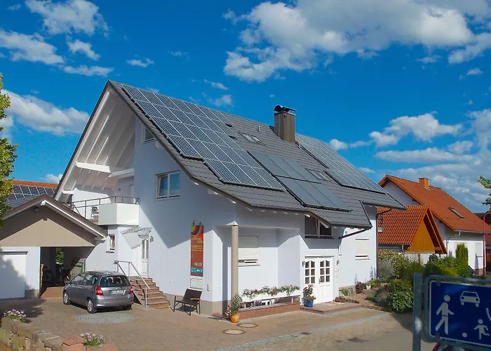 Gastehaus Alba: Europa-Park and Rulantica Guaranteed Entry