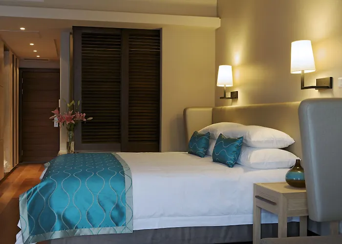 Chapmans Peak Beach Hotel Houtbaai