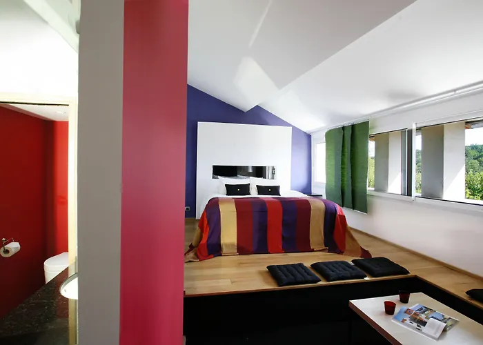 Design Hôtel des Francs Garçons Saint-Sauvant 