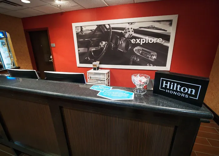 Hampton Inn & Suites Elk City