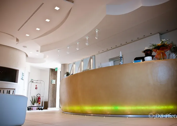 Life Seaview & Spa