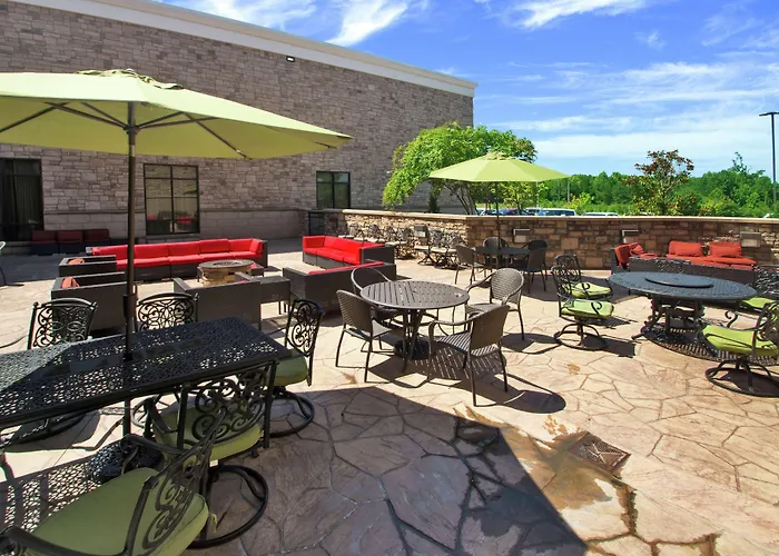 Embassy Suites By Hilton Fayetteville Fort Bragg
