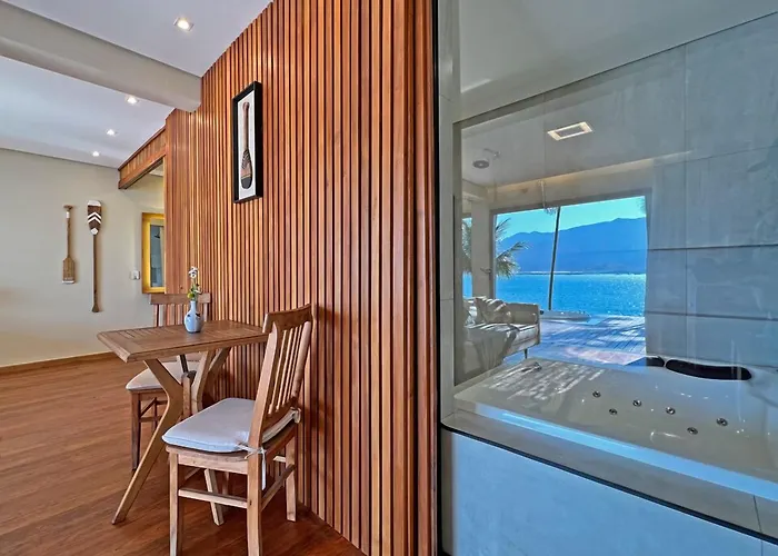 Barra Do Piuva Porto Hotel Ilhabela