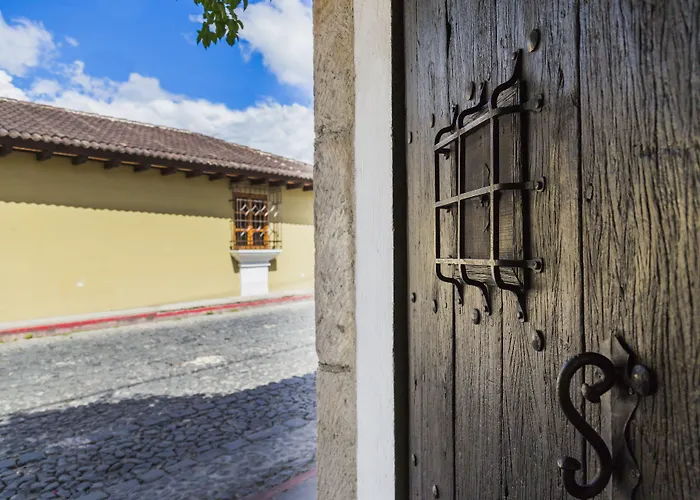 Casa Encantada Antigua