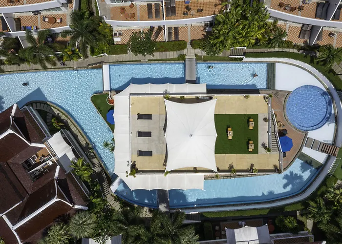 Phunawa Resort Phuket Karon Beach