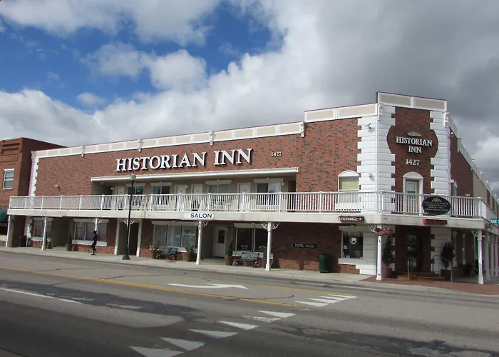 Historian Inn