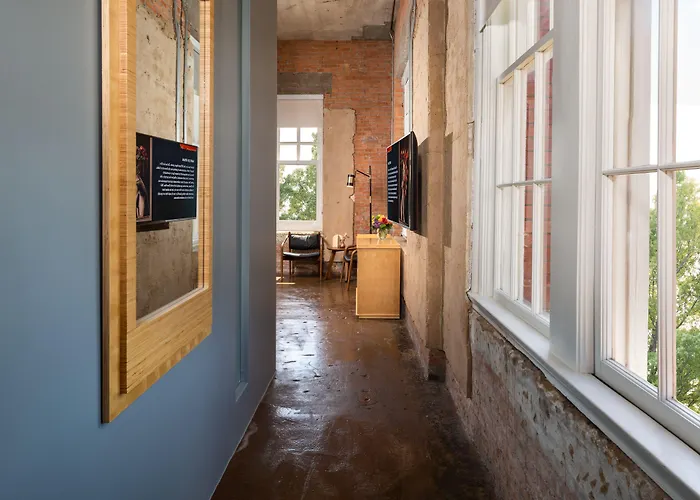 Canvas Dallas