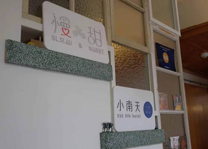 Sss Life Hotel