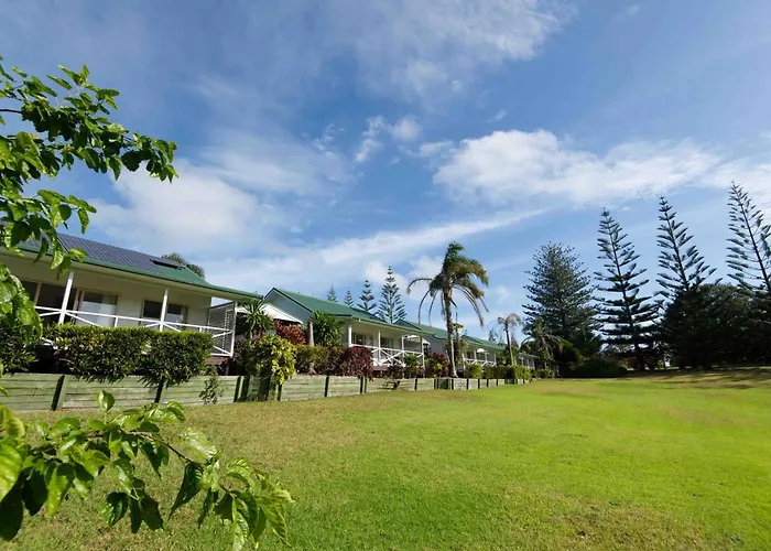 Poinciana Cottages