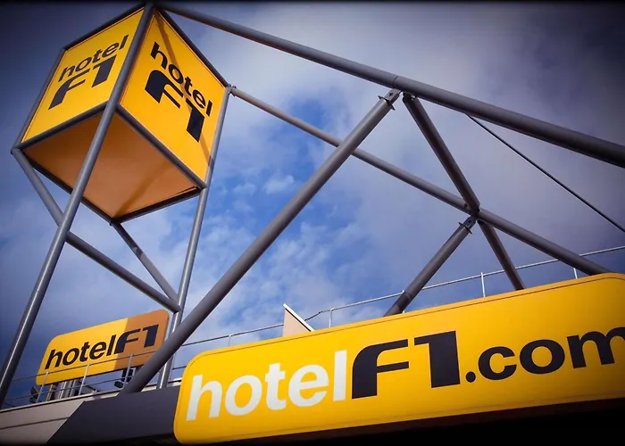 hotelF1 Cholet Rénové
