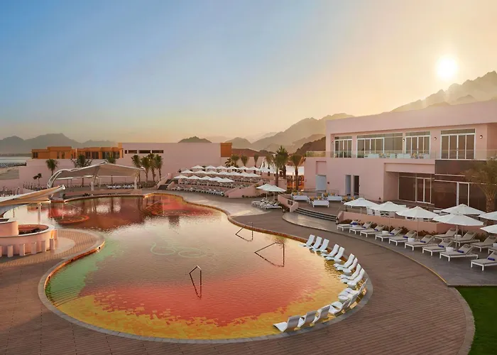 Fairmont Fujairah Beach Resort