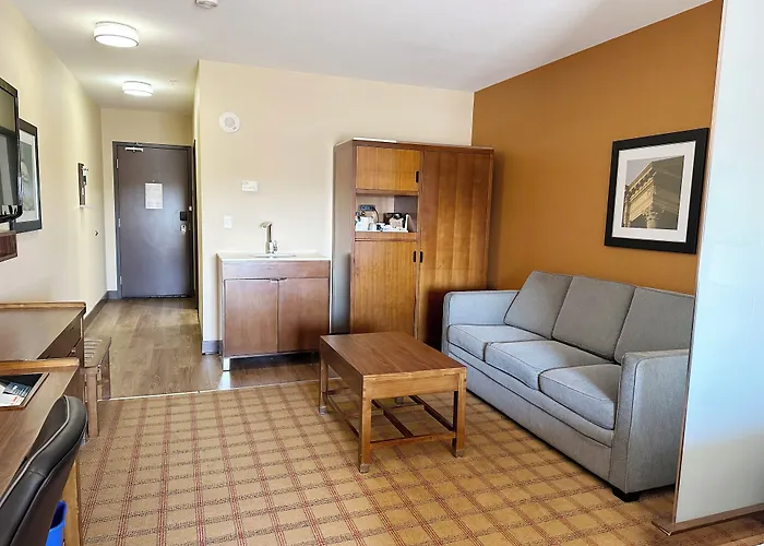Four Points By Sheraton Edmonton Gateway