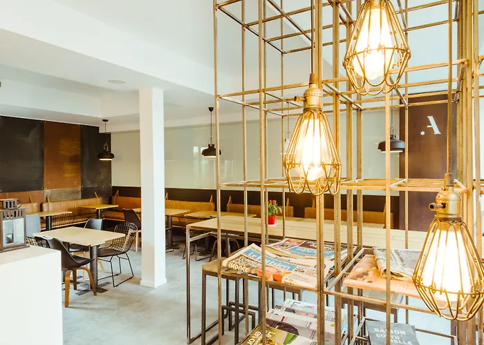 Atypik Hotel Clichy