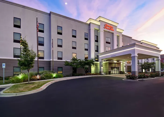 Hampton Inn & Suites South Fort Meade Area