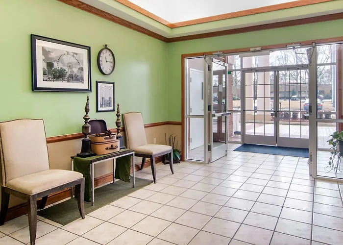 Quality Inn & Suites Decatur - Atlanta East