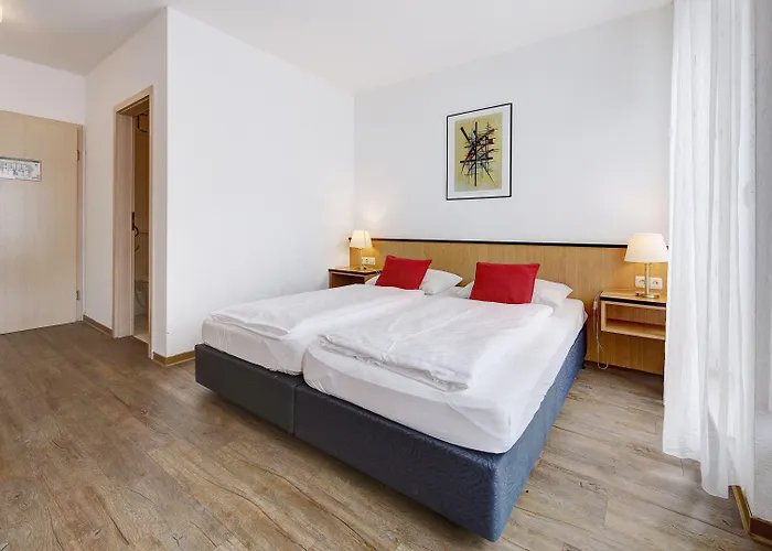 Airport-Messe-Hotel Stetten