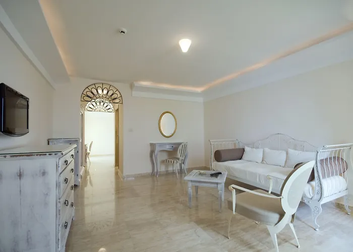 Hotel Azimut