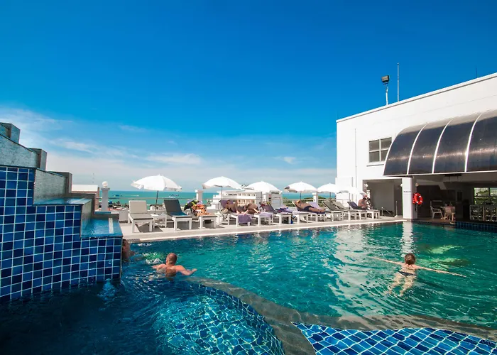Flipper House Hotel - Sha Extra Plus