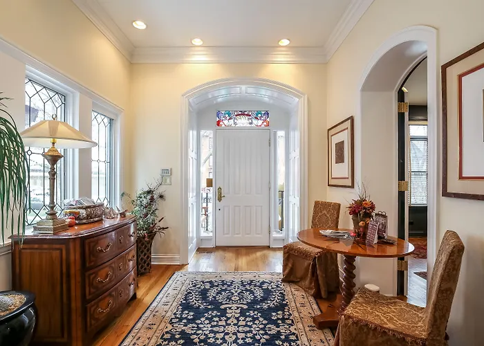 Harvey House Bed & Breakfast