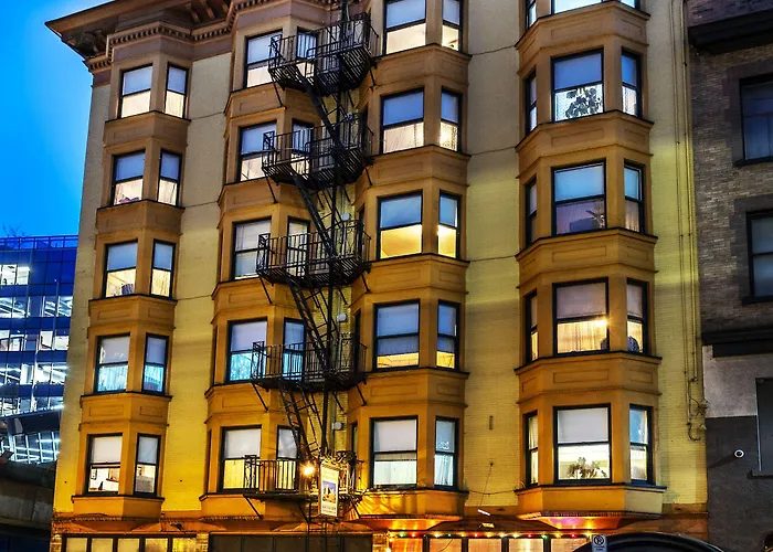 Arundel Mansions Hotel